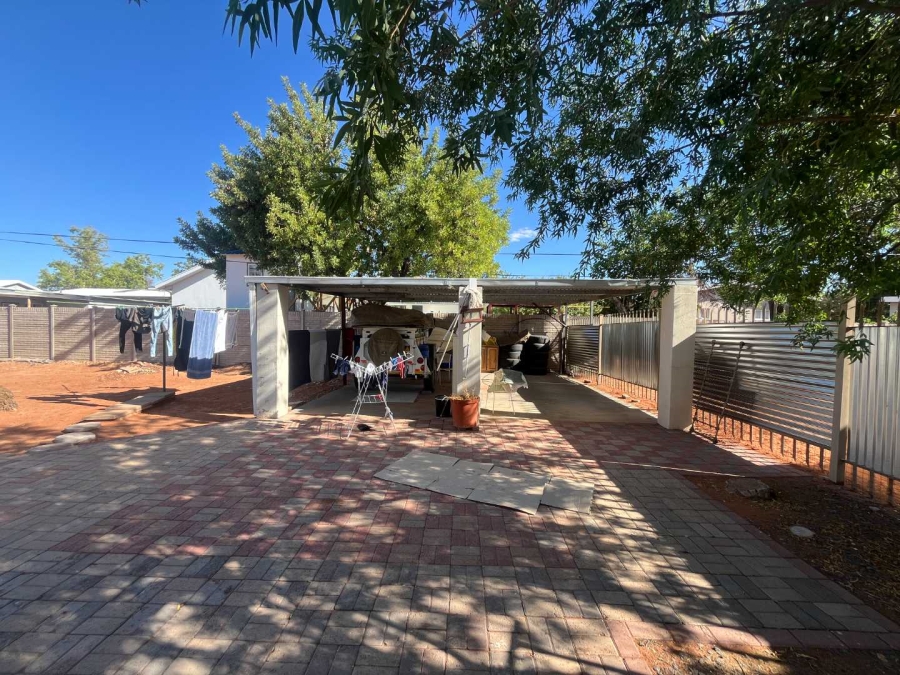 3 Bedroom Property for Sale in Oosterville Northern Cape